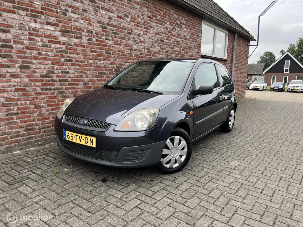 Ford Fiesta 1.3-8V Style