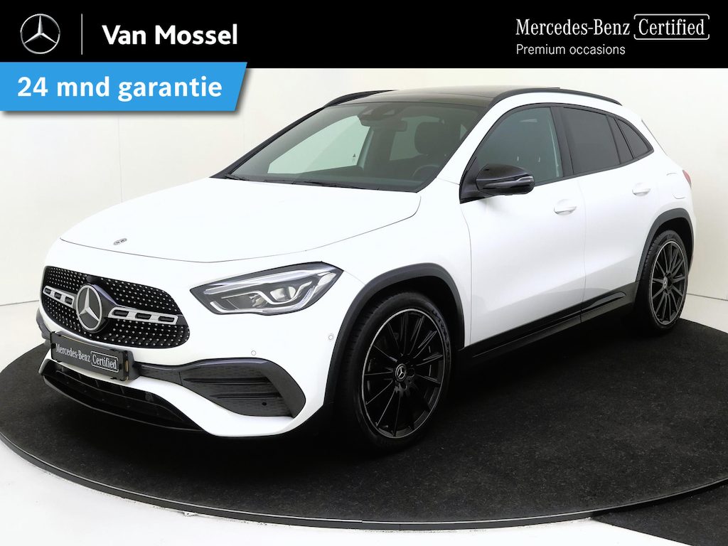 Mercedes-Benz GLA 200 AMG Line Nightpakket/ Panoramadak / 20 inch/ CarPlay/
