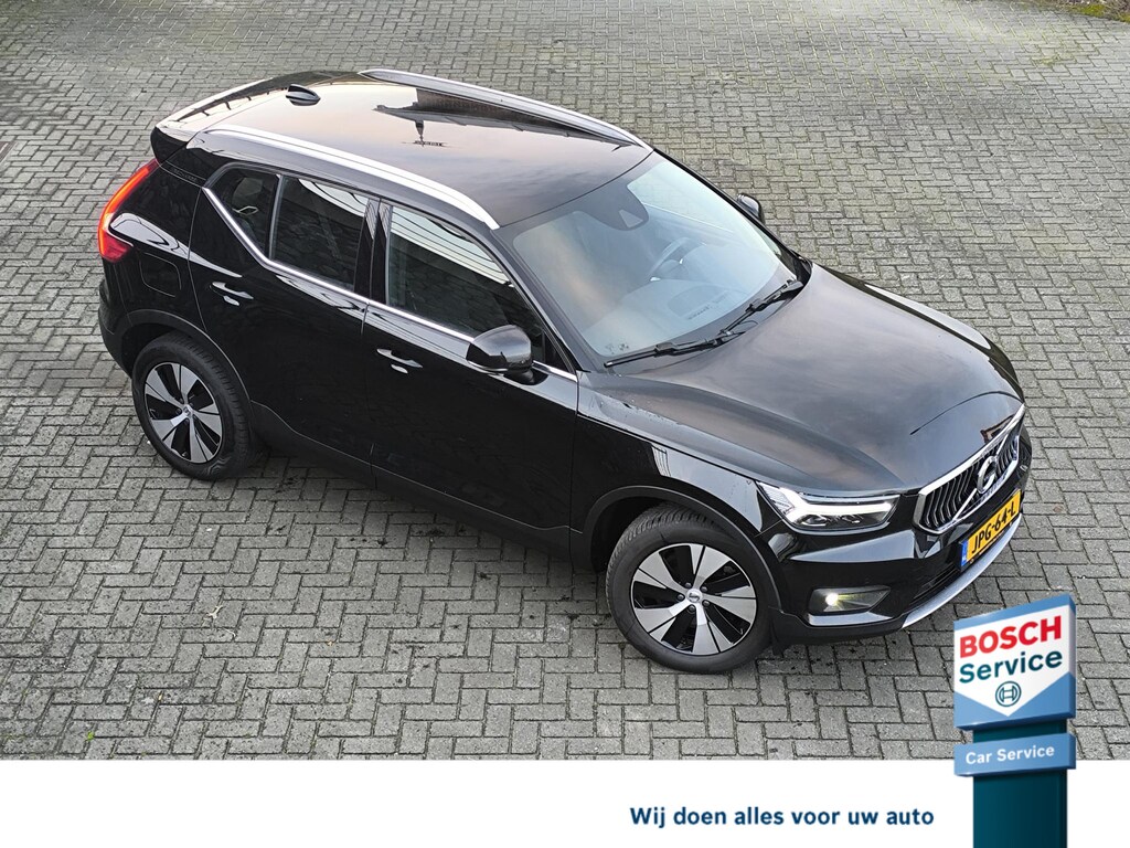 Volvo XC40 1.5 T4 Recharge Inscription Expression Trekhaak, stoel en stuur verwarming, camera, electr A klep, carplay, 1e eigenaar