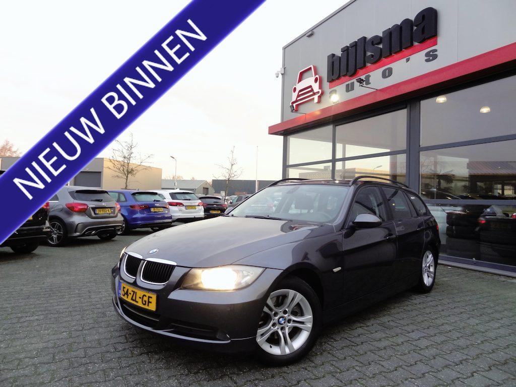 BMW 3-Serie Touring 320i Executive | CRUISE | TREKHAAK | LMV |