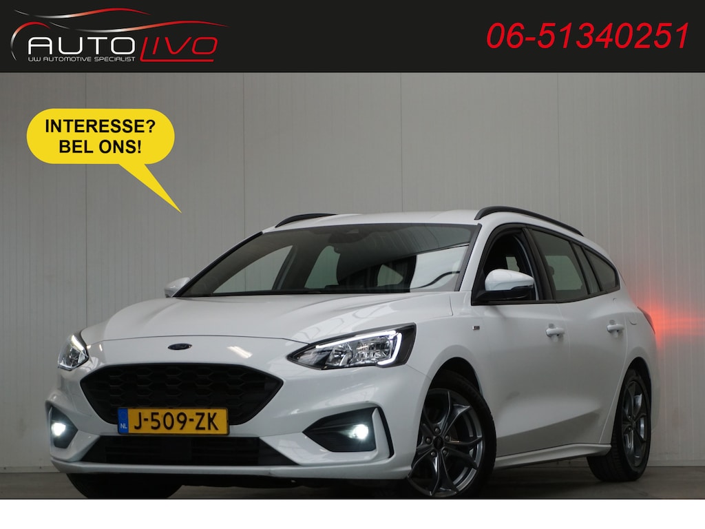 Ford Focus Wagon 1.0 EcoBoost Hybrid ST Line Business NAVI APPLE CLIMA PDC CRUISE TREKHAAK etc.