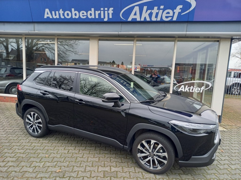 Toyota Corolla Cross 1.8 HYBRID STYLE dode hoek detectie/elec. a-klep