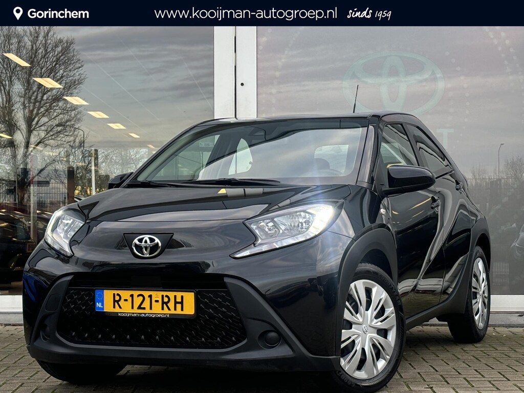 Toyota Aygo X 1.0 VVT-i MT Play Apple Carplay/Android Auto | Camera | Cruise Control | Toyota garantie tot 2032!