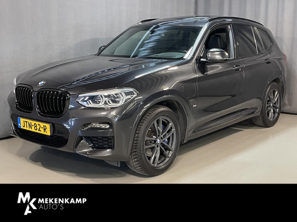 BMW X3 xDrive30e High Executive M Sport 19"/Leder/Panoramadak/Trekhaak/Keyless/Head-up/Stoelverwarming/Sfeerverlichting/Camera/Apple Carplay & Android Auto