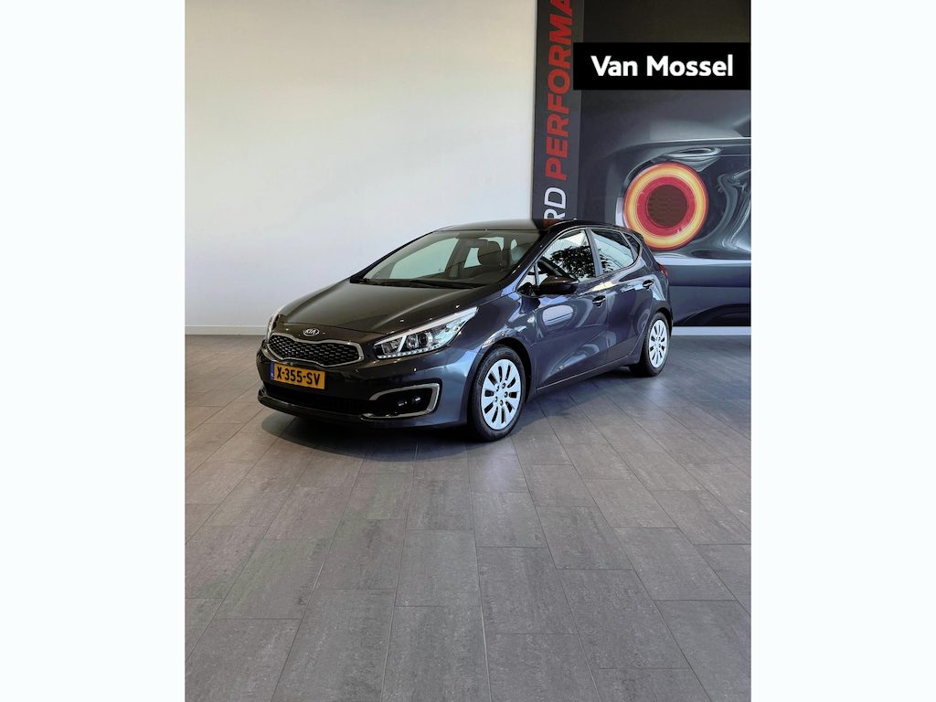 Kia Ceed cee'd 1.0 T-GDi ComfortLine | 100 PK | APPLE CARPLAY/ANDROID AUTO | 4-SEIZOENBANDEN MICHELIN | NAVIGATIE | CRUISE CONTROL | AFNEEMBARE TREKHAAK | AIRCONDITIONING