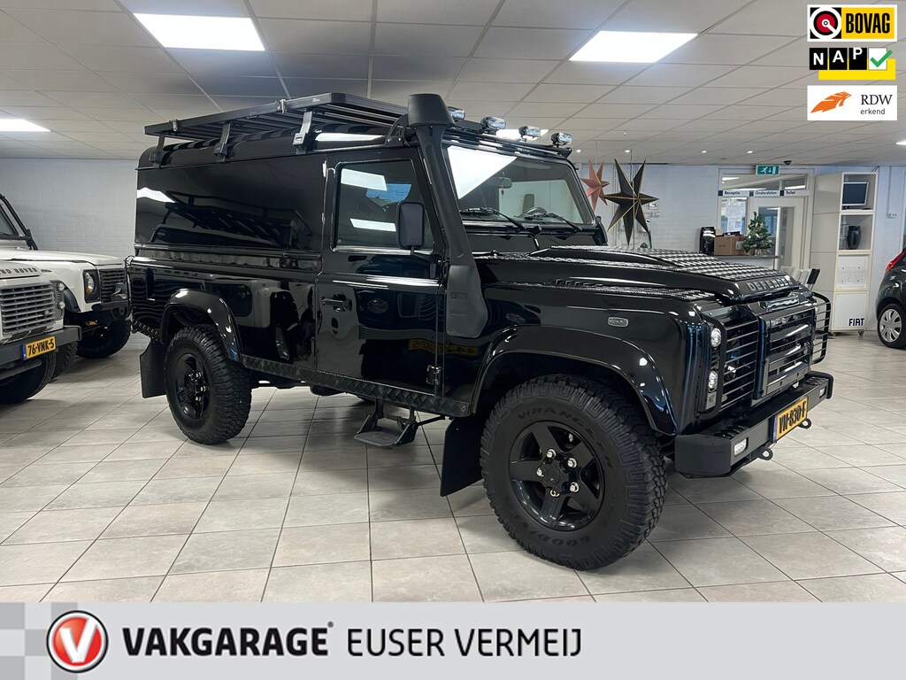Land Rover Defender 2.2 D SW 110" XTech Airco