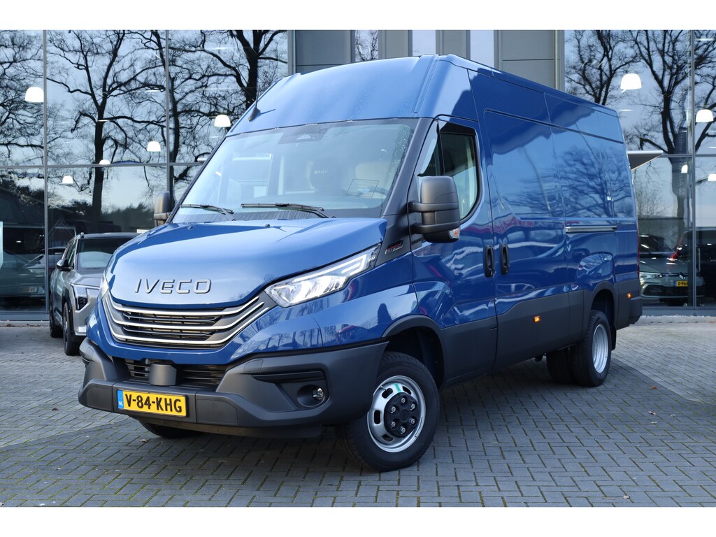 IVECO Daily 50C21HA8 Automaat | Dubbel lucht | 210pk | 5200kg | 2x Schuifdeur | 2x stoel | Camera | Adapt Cruise | Trekhaak