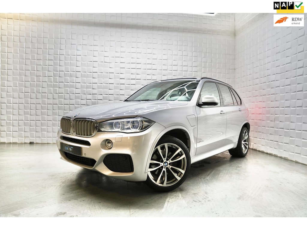 BMW X5 XDrive40e High Executive M PAKKET PANO LEER HUD