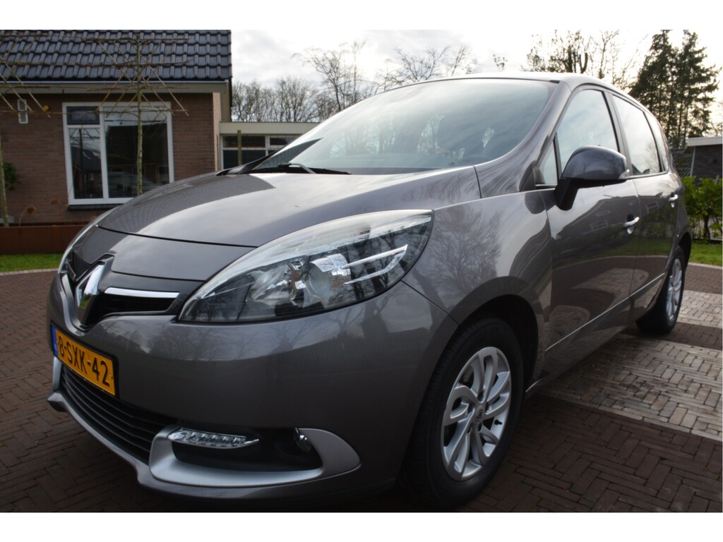 Renault Scenic 1.2 TCe Bose Trekhaak Clima PDC Cruise Control Navi