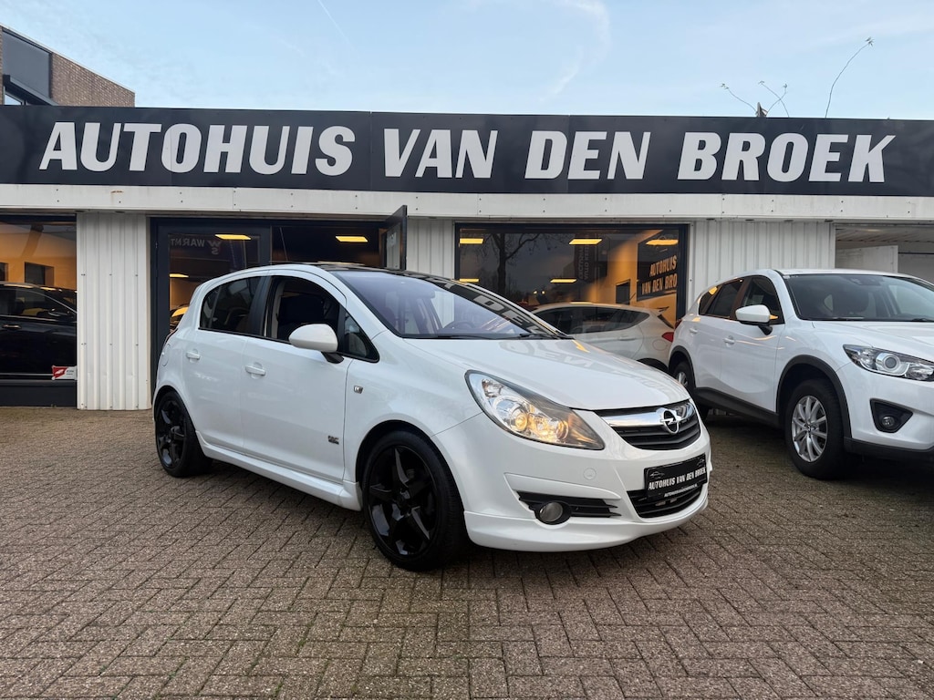 Opel Corsa 1.4-16V OPC-Line|5Deurs|Pano|Cruise|Clima|Stuur+Stoelverw|Pdc|Elek Pakket|Lmv|Nw Apk