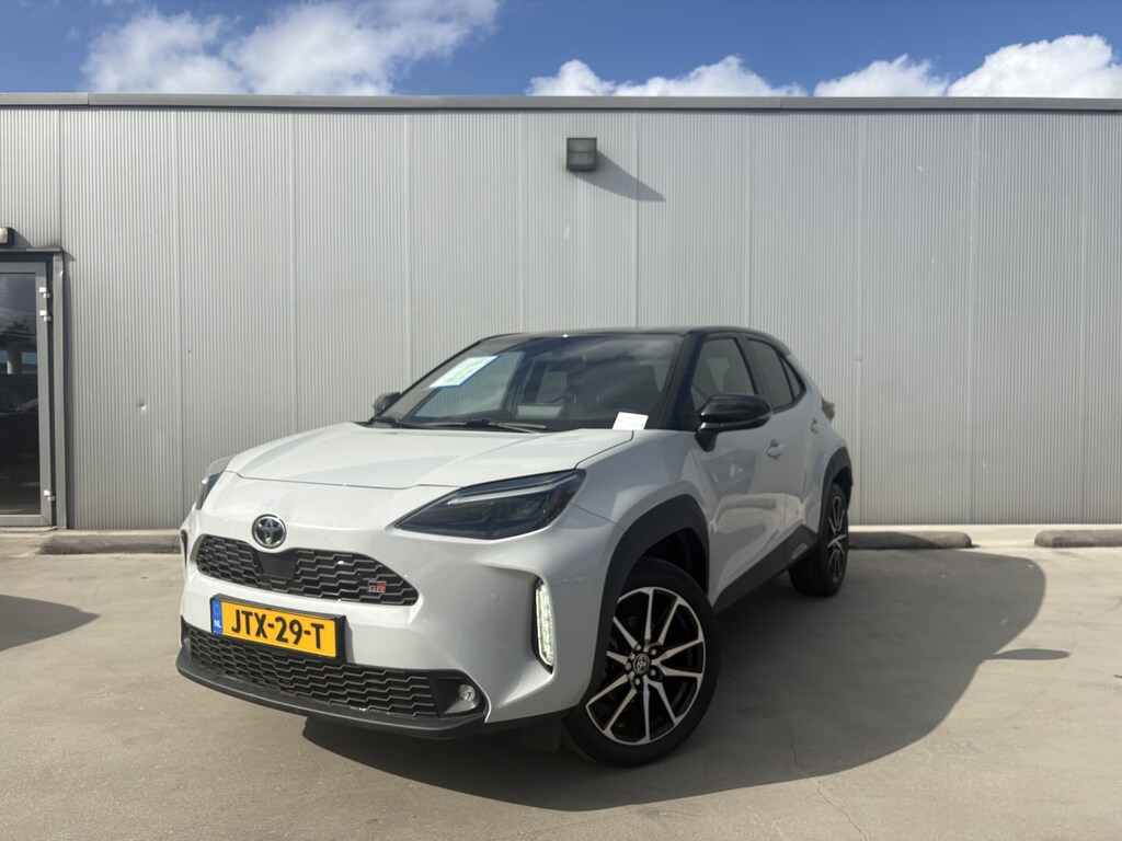 Toyota Yaris Cross 1.5 Hybrid GR Sport Limited | Stoelverwarming | Sport stoelen