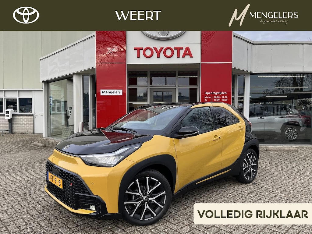 Toyota Aygo X Hybrid 115 GR Sport | Rijklaar | Apple Carplay - Android | Leer/Alcantara bekleding
