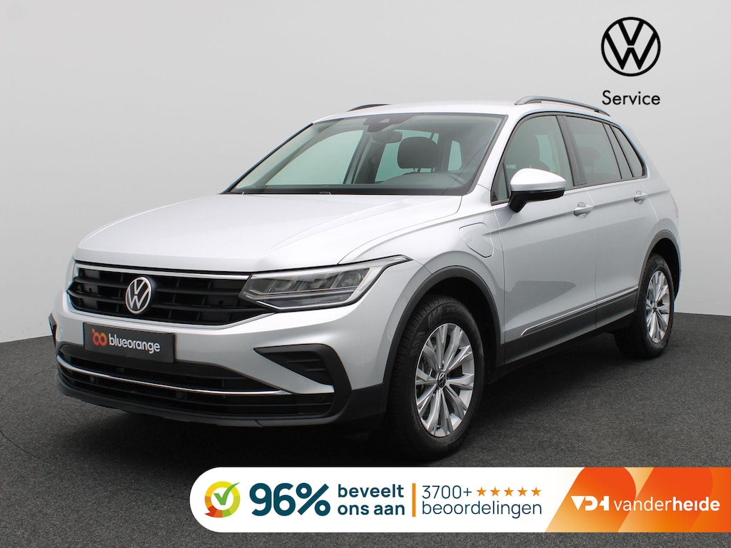 Volkswagen Tiguan 1.4 TSI eHybrid Life 245PK DSG SOH 90%, Side Assist, Digital Cockpit, Adaptieve Cruise Controle, PDC Voor en Achter,Navi via Apple Carplay/Android Auto,