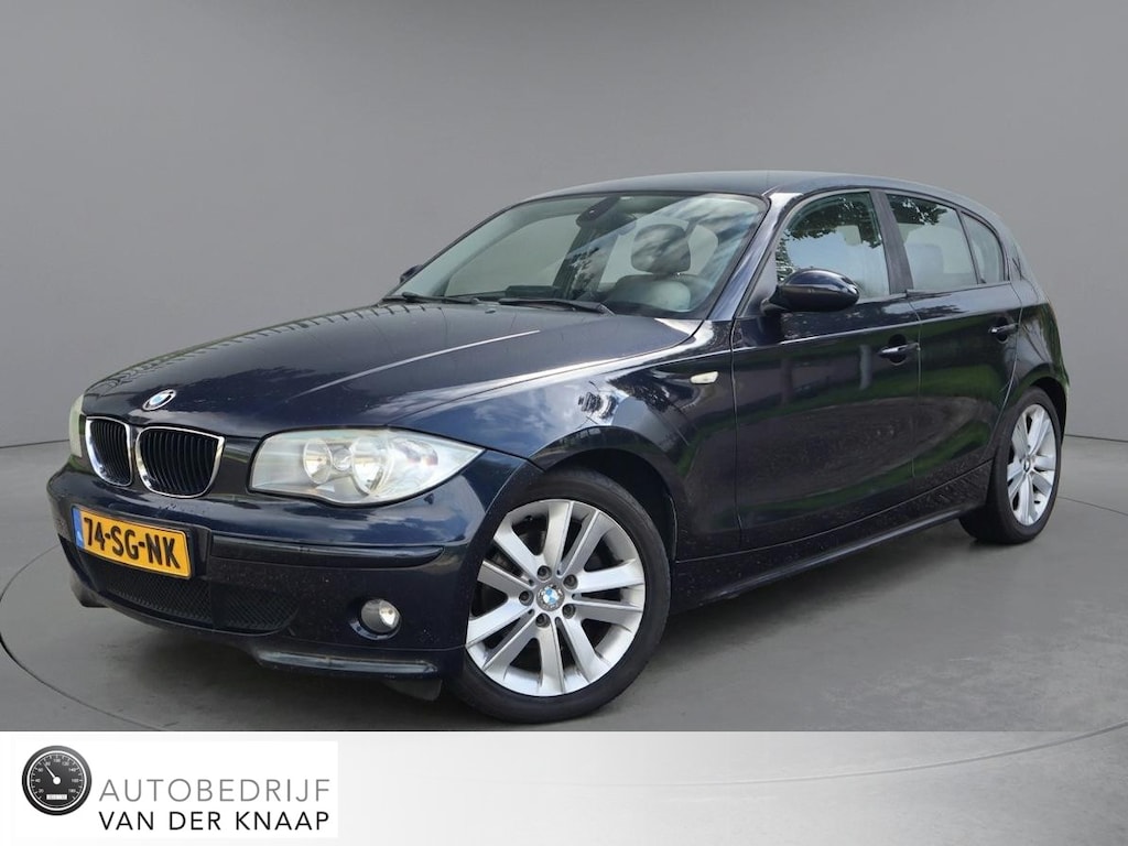 BMW 1-Serie 120i Anniversary | Clima | Cruise | Multimedia/Navi | Leder | Stoelverwarming | PDC |