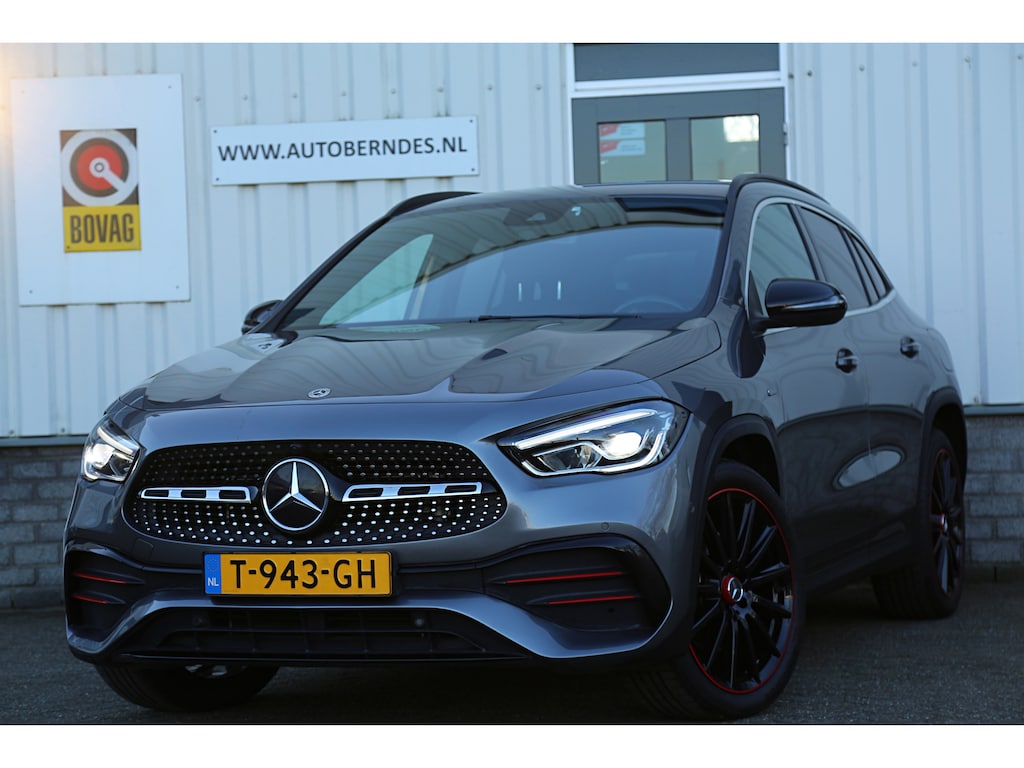 Mercedes-Benz GLA 250 e AMG Edition Plug in hybride*Perfect Onderh.*Sfeerverl./Leder/Stoelverw./Camera/LED/Elek. Achterklep/DAB/Standkachel/Rijstrook/Parkeersens.V+A/20 inch LM*