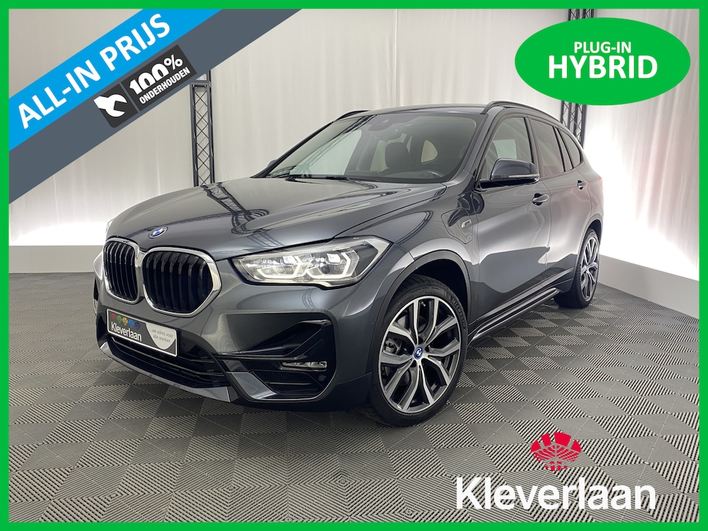 BMW X1 xDrive25e Automaat | Navi | M Stuur | Ambient Lighting | 19'' LMV | Camera |