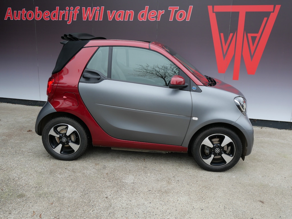 smart EQ Fortwo cabrio STYLE | SOH 97%!! | CLIMA | CRUISE | ALL-SEASON | MAT GRIJS | GAAF!!