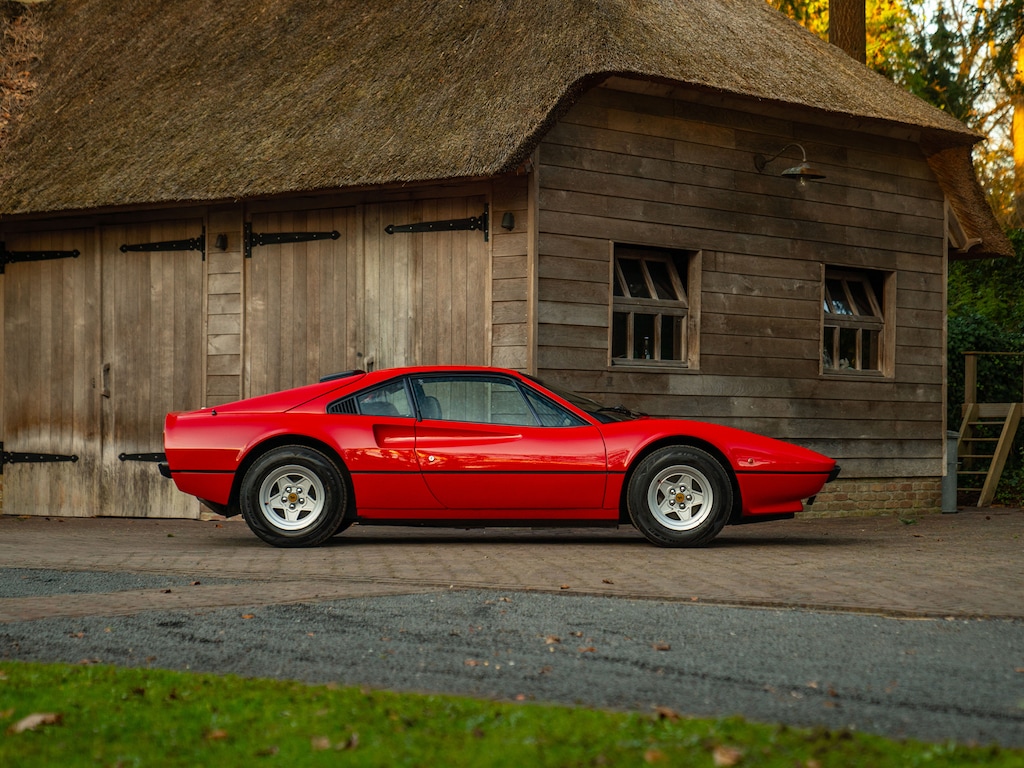 Ferrari 208 GTB