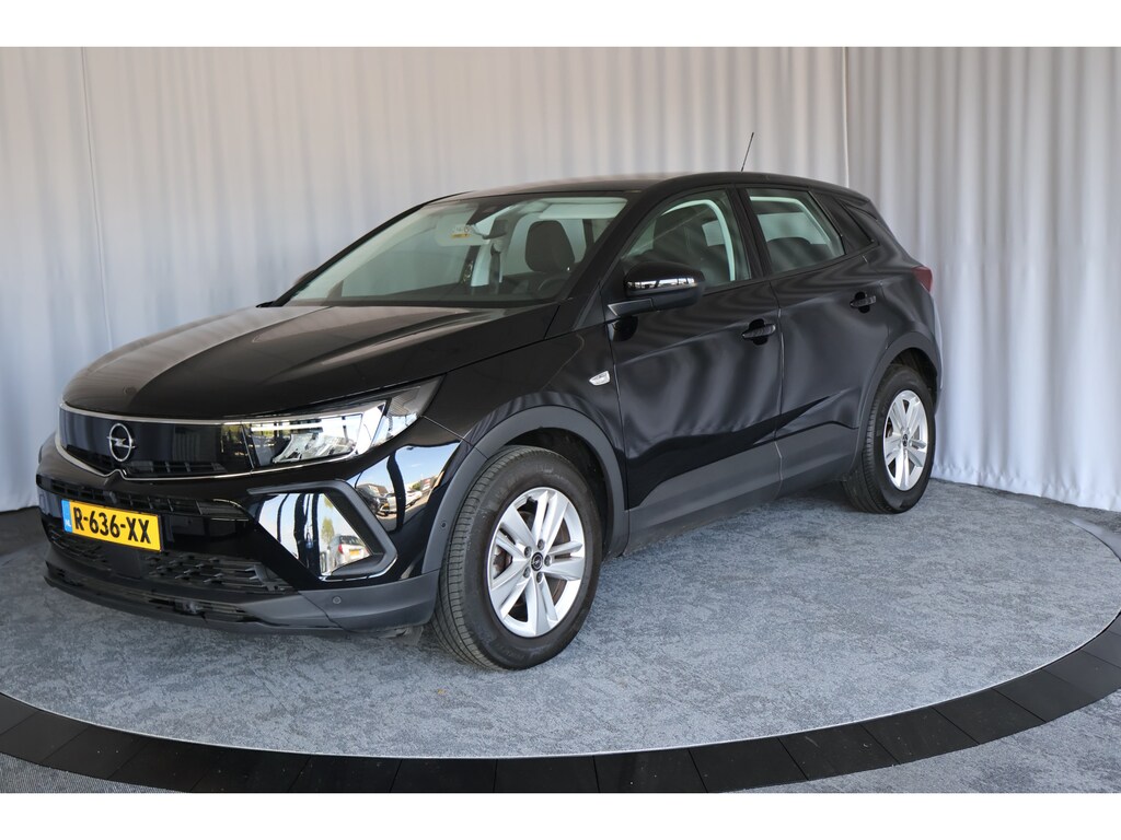 Opel Grandland 1.2 Turbo Bus. Edition, Carplay, LED, Trekhaak, Cruise, PDC