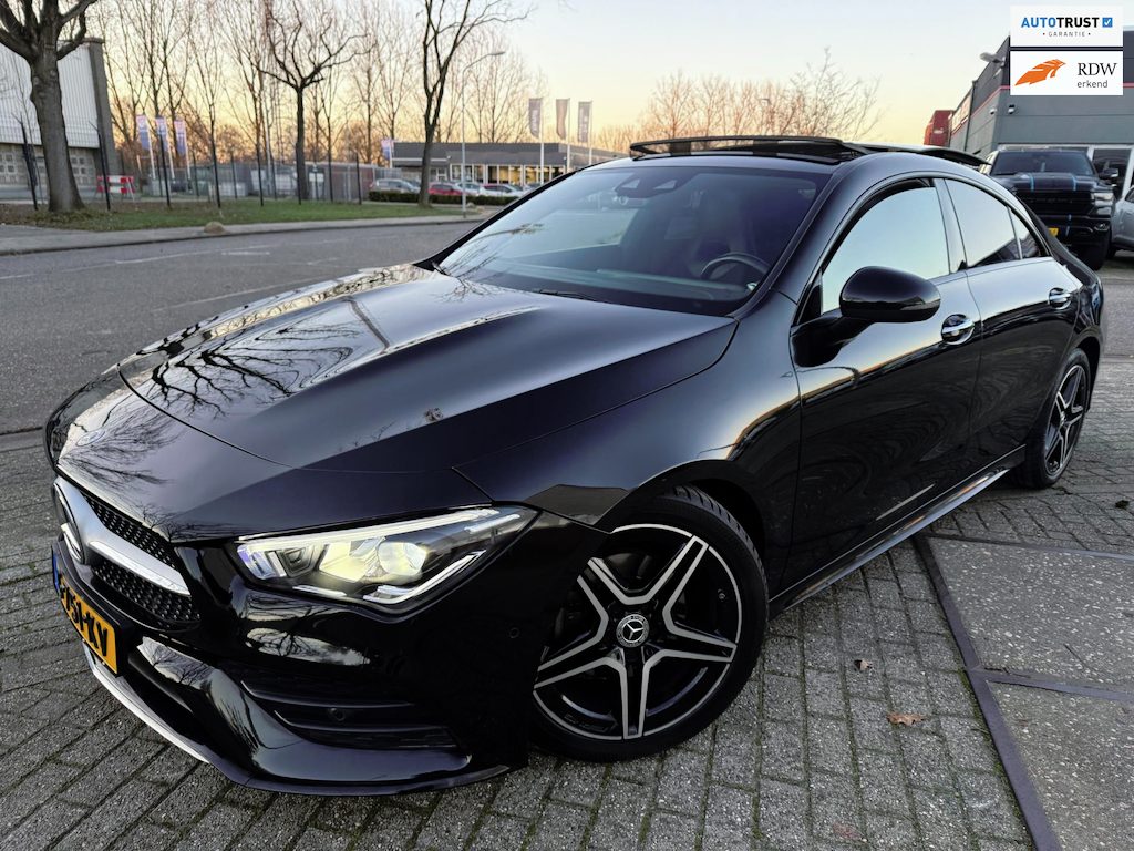 Mercedes-Benz CLA 180 AMG SPORT AUT PANO LEDER LED CARPLAY KEYLESS