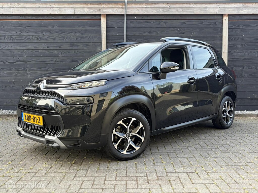 Citroën C3 Aircross 1.2 PureTech Plus 110 PK / FM NAV / 16" / Privacy glass / Carplay