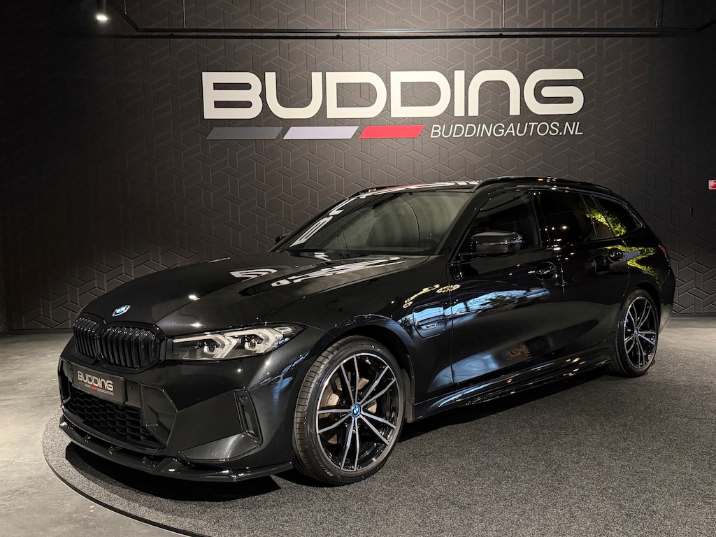BMW 3-Serie Touring 320e xDrive | LCI | M-sport | Keyless