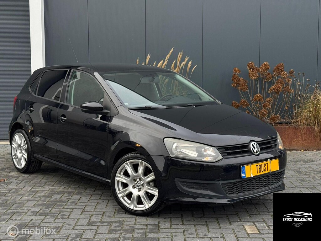 Volkswagen Polo 1.2 APK NAVI LM VELGEN CARPLAY