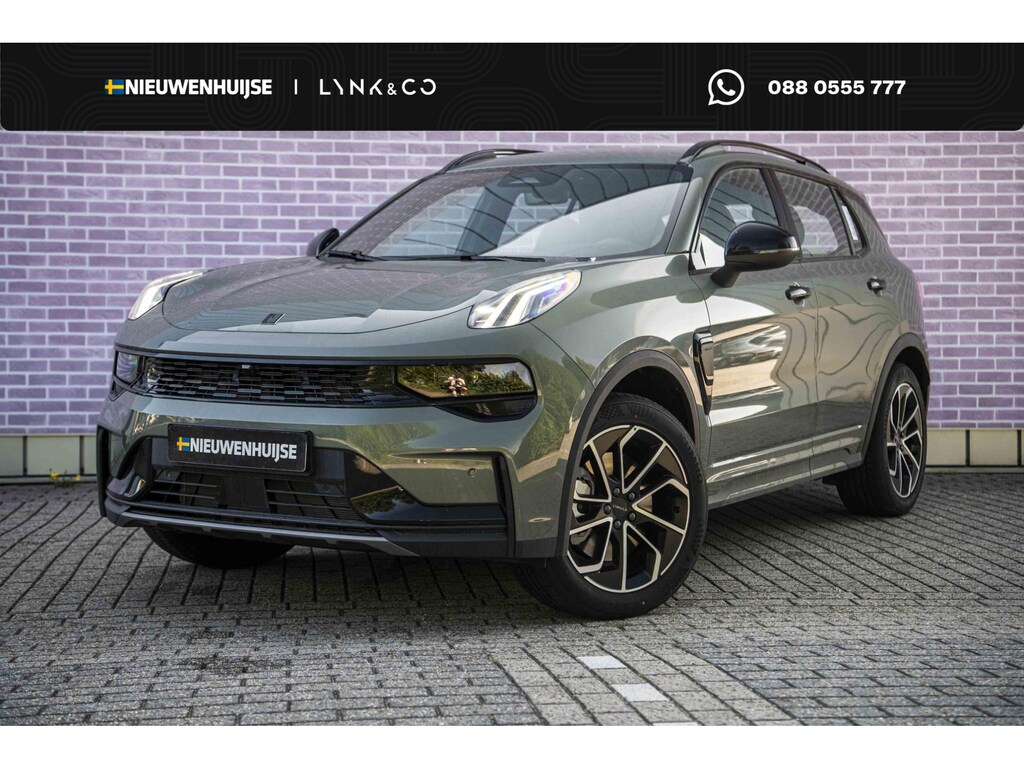 Lynk & Co 01 1.5 Core | Uit voorraad leverbaar | PHEV | Adaptieve Cruise Control | Keyless Entry | Stoelverwarming | Apple Carplay & Android Auto | 19 inch LM-Velgen | Achteruitrijcamera | Ledverlichting | 15,4 inch middendisplay | Premium audiosysteem |