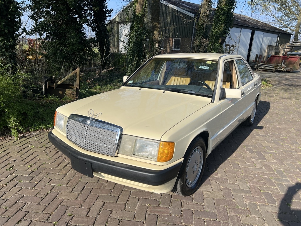 Mercedes-Benz 190-Serie 2.6 E Class 1991