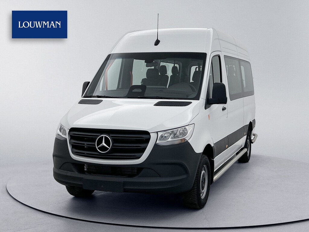 Mercedes-Benz Sprinter 311CDI AUTOMAAT L2H2 RWD Rolstoelbus | 8 zitplaatsen en 3 rolstoelplekken |