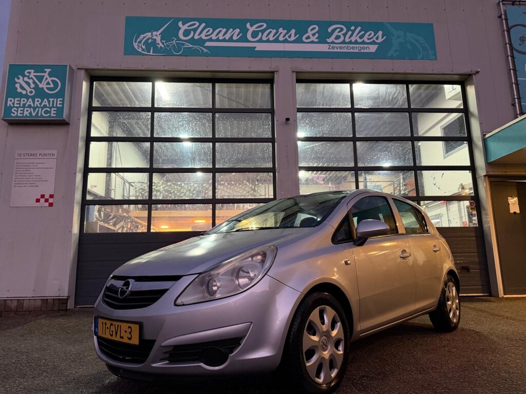 Opel Corsa 1.4-16V Business
