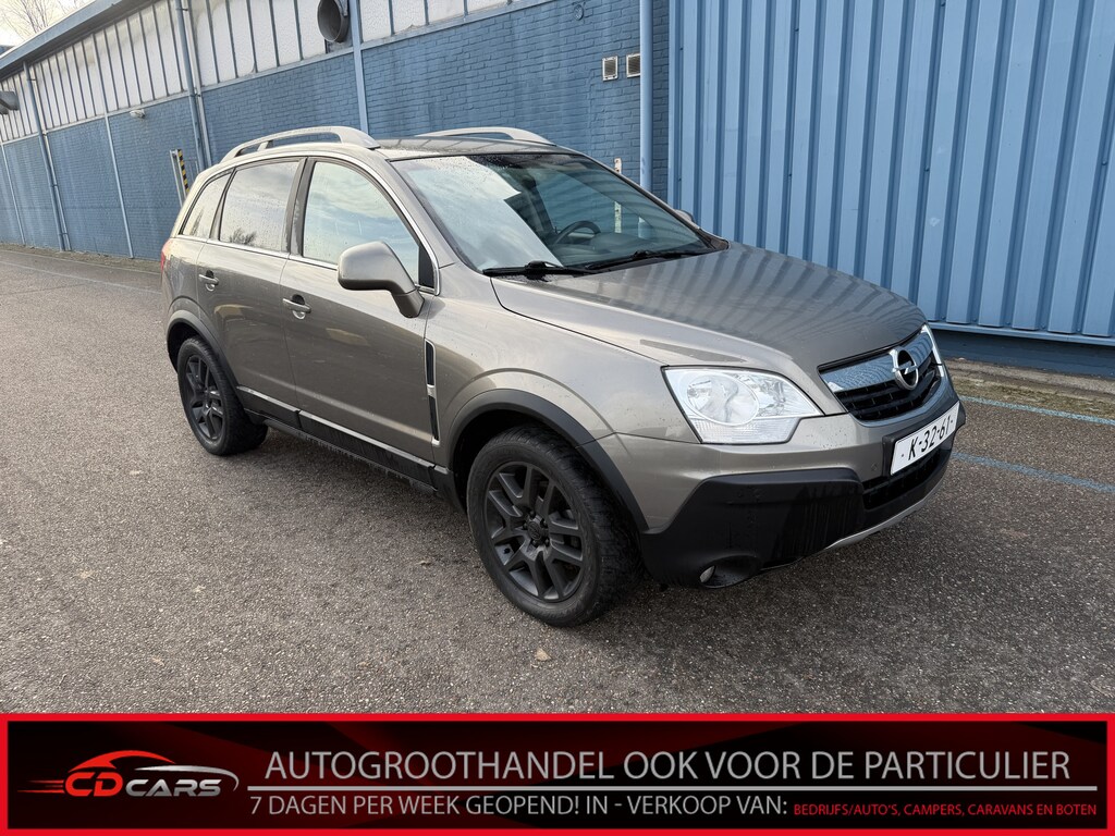 Opel Antara 2.0 CDTi Cosmo Inruilauto’s tegen vaste prijzen. Voor meer info: 0638140850 Bij de verkoop van gebruikte voertuigen door CD-Cars wordt geen standaard garantie verstrekt. De koper aanvaardt het voertuig in de staat waarin het zich bevindt op het moment van aankoop