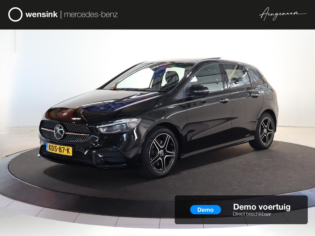 Mercedes-Benz B-klasse 250e Business Solution AMG | Panoramaschuifdak | Night | Winter pakket | Trekhaak | Stoelverwarming |