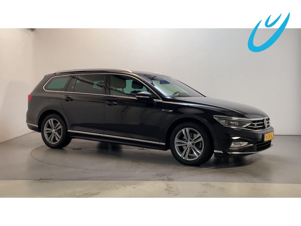 Volkswagen Passat Variant 1.5 TSI 150pk DSG Elegance Business R R-Line Virtual Cockpit Stoelverwarming DAB+