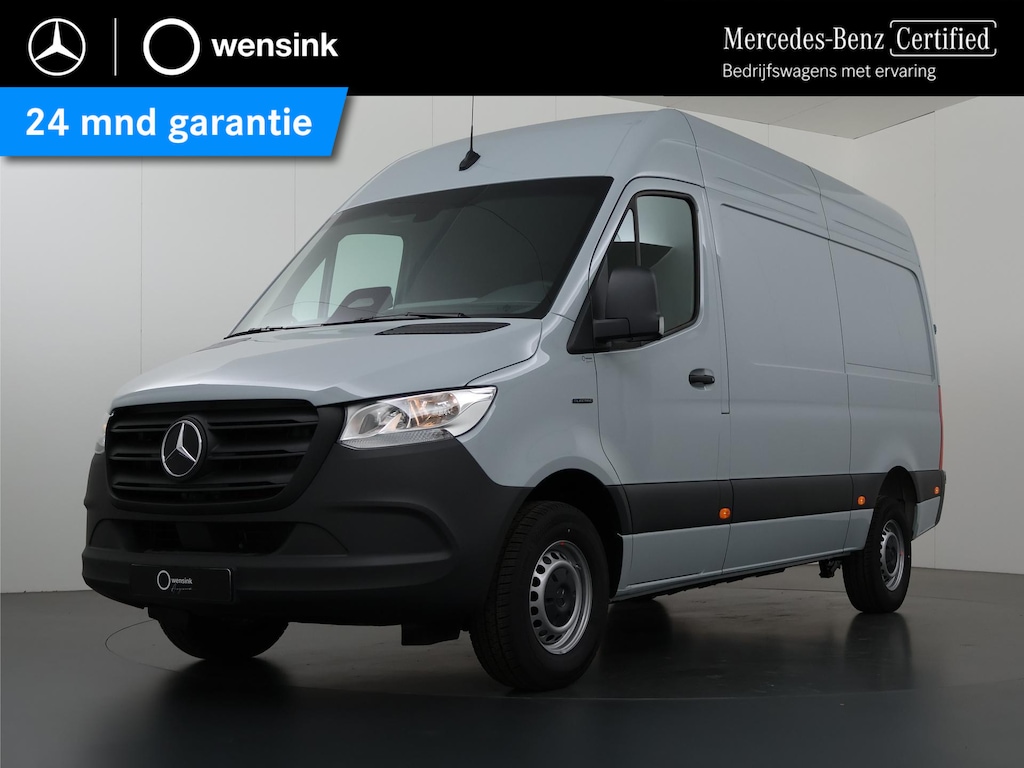 Mercedes-Benz eSprinter 314 L2 H2 Pro 81kWh | Trekhaak | Stoelverwarming | 3-zits | Climate Control | Achteruitrijcamera | Airco | Cruise Control |