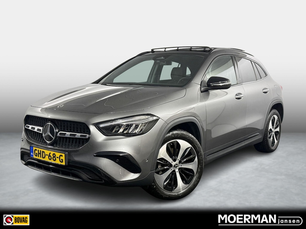 Mercedes-Benz GLA 250 e Star Edition Luxury Line / NL auto / Panoramadak / Trekhaak / Plug-In Hybride / Nw model