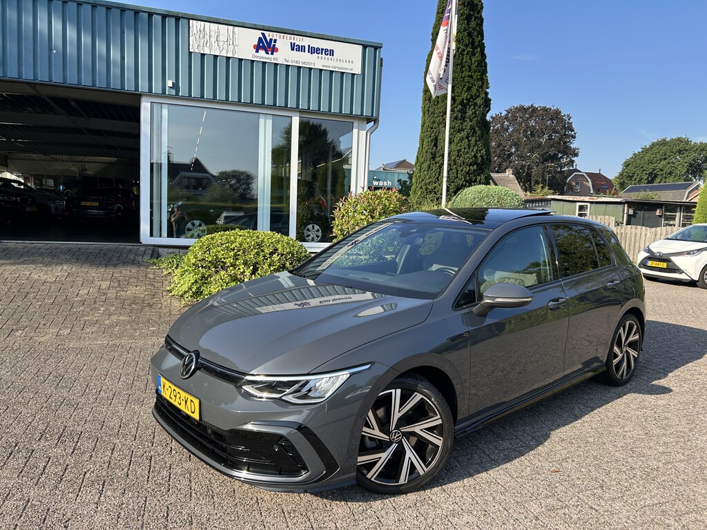 Volkswagen Golf 1.5 TSI R-Line