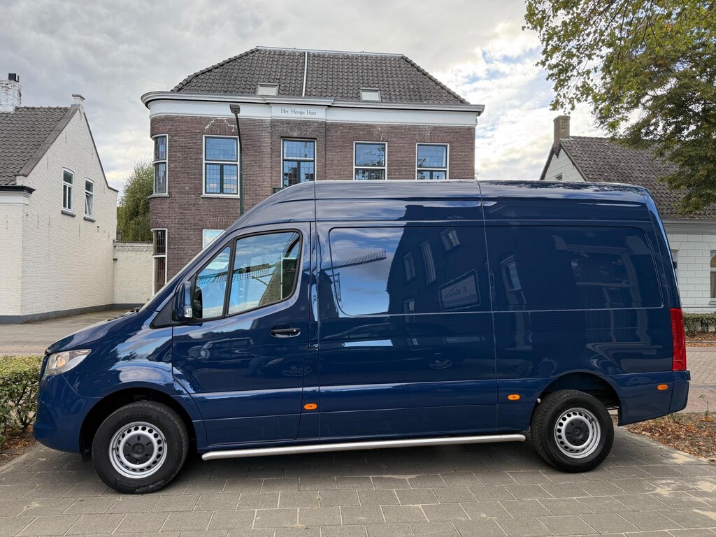 Mercedes-Benz Sprinter 316 2.2 CDI L2H2 EURO VI-D EERSTE EIGENAAR DEALER ONDERHOUDEN TREKHAAK 3500 KG LEER CRUISE CONTROL AIRCO
