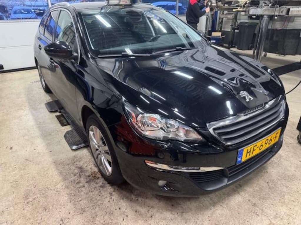 Peugeot 308 SW 1.6 BlueHDI PANO/THAAK/EXTRA SET VELGEN/APK