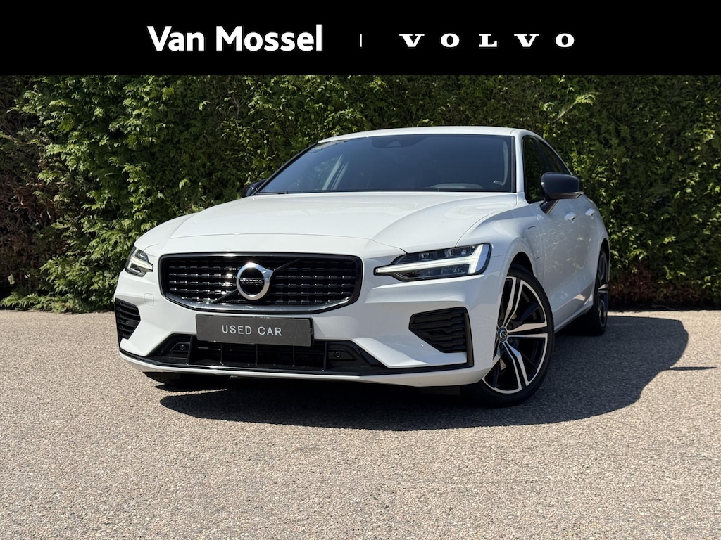Volvo S60 T6 AWD Twin Engine R-Design | Trekhaak | Bliss | Keyless | Cruise Control |
