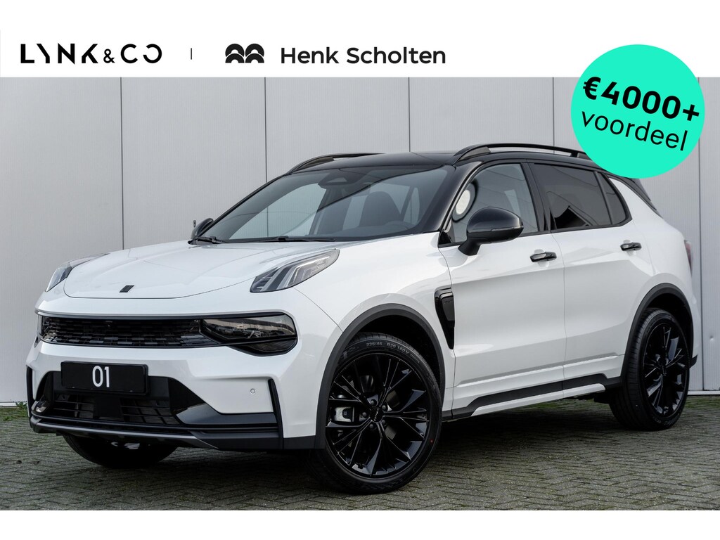 Lynk & Co 01 276PK More | 360 Graden Camera | Harman Kardon | Panoramadak | Elektrisch bedienbare voorstoel met geheugen | Keyless Entry | Getint glas | Adaptieve Cruise Control | Dodehoekassistent | Sfeerverlichting | Stuurwielverwarming | Stoelverwarming