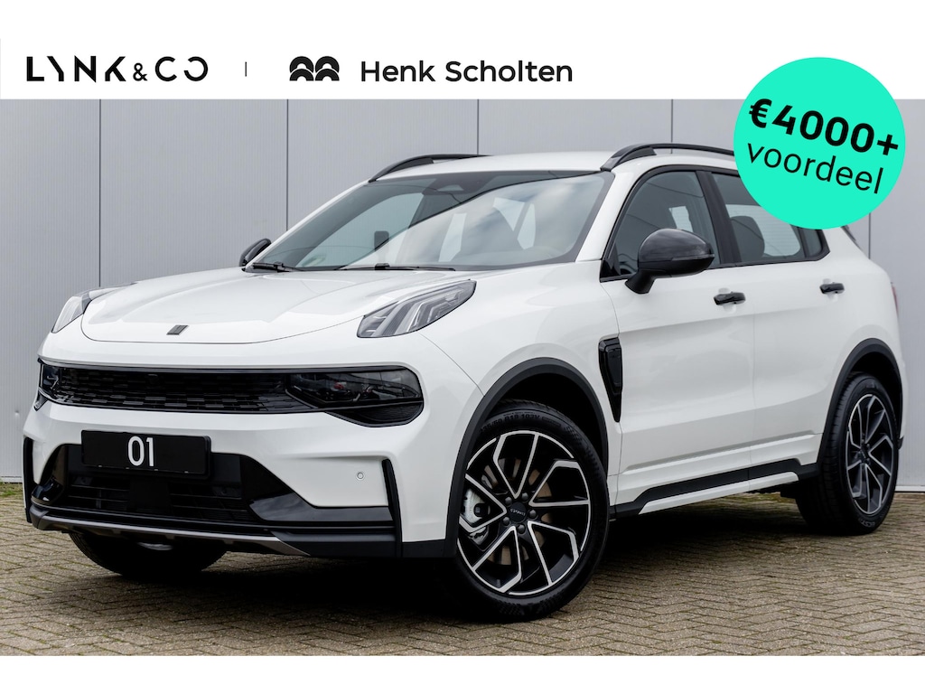 Lynk & Co 01 276PK Core | UIT VOORRAAD LEVERBAAR | Achteruitrijcamera | LED Koplampen | Adaptieve Cruise Control | Stoelverwarming | Apple Carplay/Android Auto | Navigatie | Climate Control