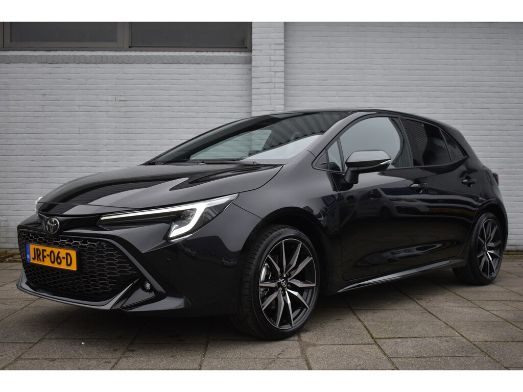 Toyota Corolla Hybrid 180 GR Sport Automaat 178pk | BSM | PDC | Stoelverwarming | Sportstoelen | Keyless entry | Demonstratieauto, wordt mee gereden