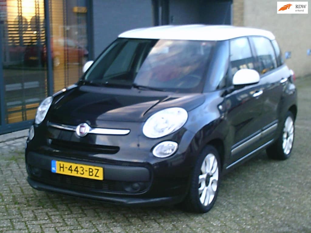 Fiat 500L 0.9 TwinAir Lounge Nwe Apk & Koppeling Airco LM-V Cruise Nap