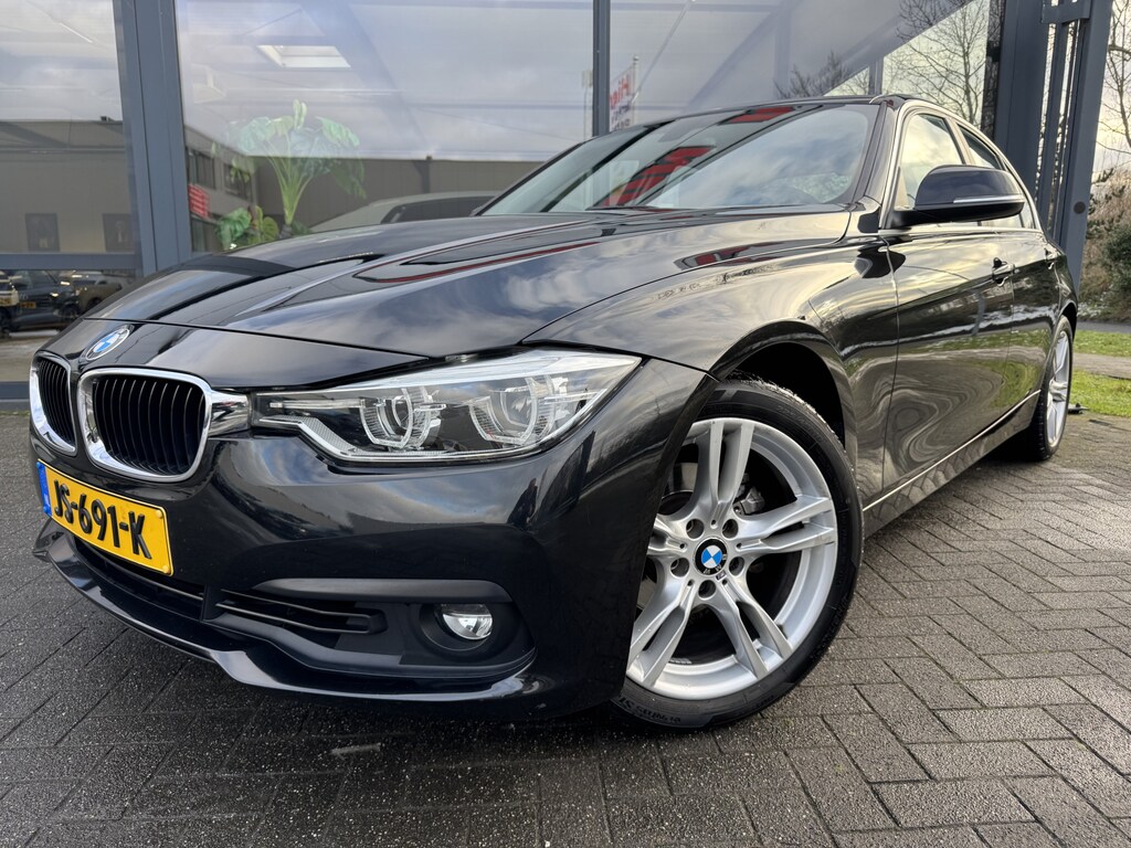 BMW 3-Serie 318i Centennial Executive