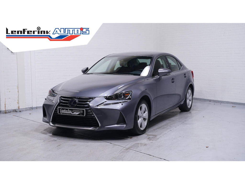 Lexus IS 300h Hybrid Navi Leder Clima Led koplampen PDC NAP