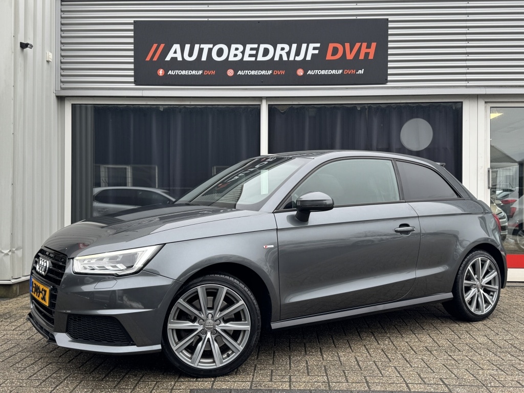 Audi A1 1.8 TFSI S-LINE / Automaat / Schaalstoelen / Stoelverw. |