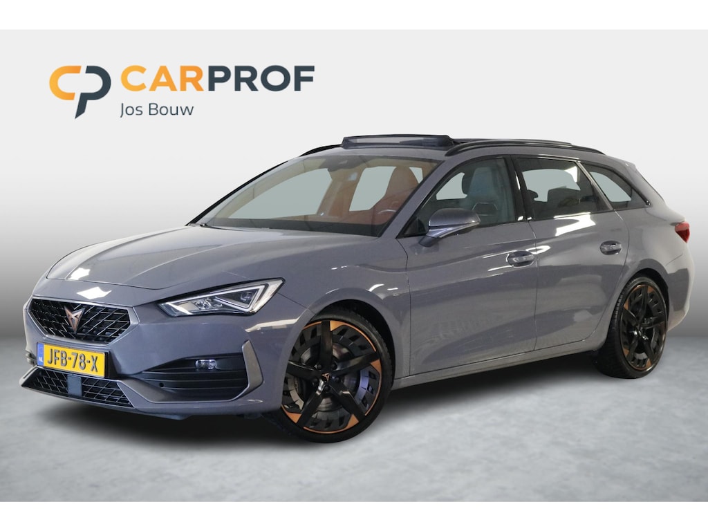 CUPRA Leon Sportstourer 2.0 TSI 300 PK Automaat! Carplay | LED | Panorama | Sfeerverl. | Trekhaak.