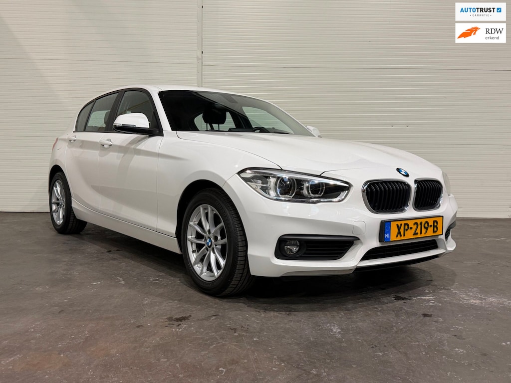 BMW 1-Serie 118i Executive PDC / LMV / Automaat / Cruise Control / Navi