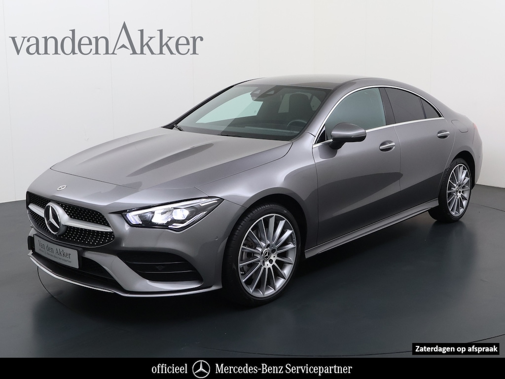 Mercedes-Benz CLA 250e AMG // SoH 92,2% // Keyless Entry // Sfeerverlichting // Camera // 19" AMG Velgen // Apple Carplay // Android Auto // Privacy Glas